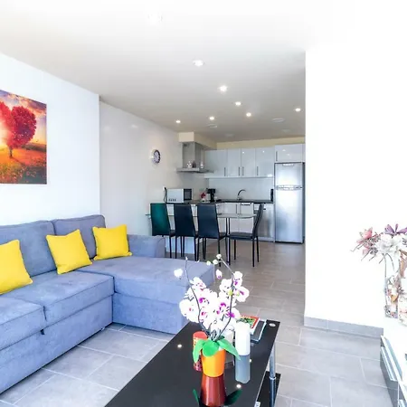 Apartamento Goldhome - Valira *