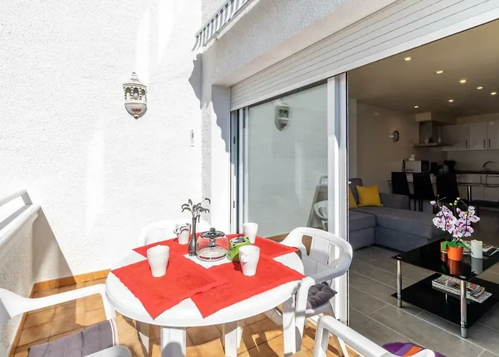 アパート Goldhome - Valira *